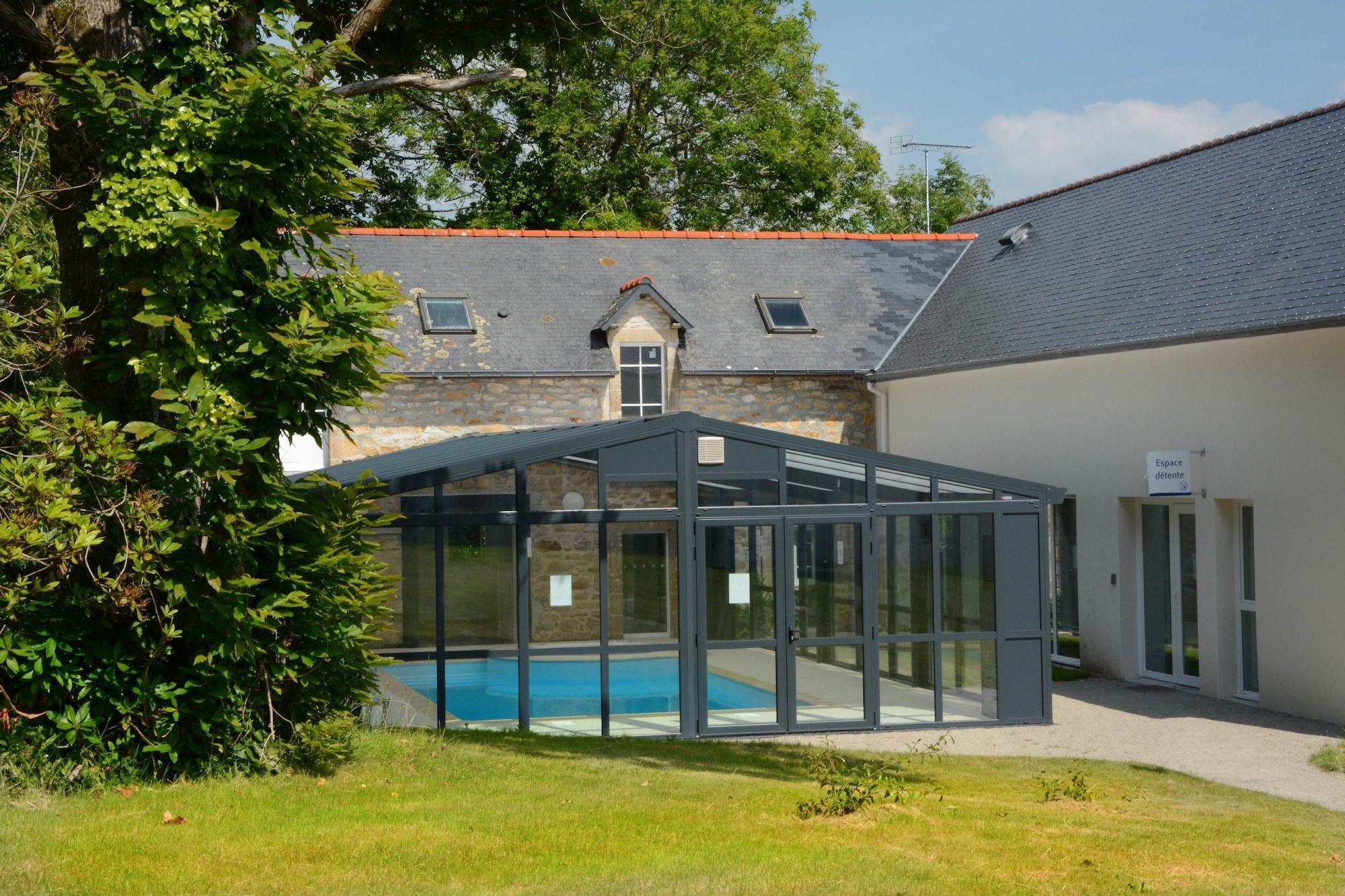 Terres De France Le Domaine De La Baie Hotel Одиерн Екстериор снимка